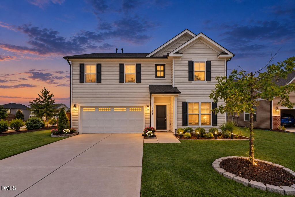 2028 Fox Chapel Place, Fuquay Varina, NC 27526