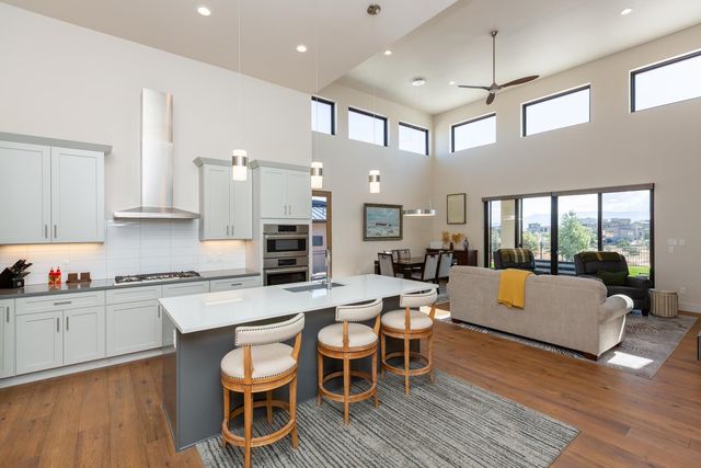302 Bella Court, Grand Junction, CO 81507