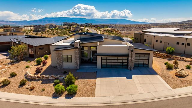 302 Bella Court, Grand Junction, CO 81507