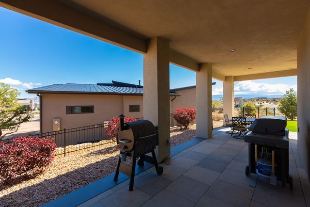 302 Bella Court, Grand Junction, CO 81507