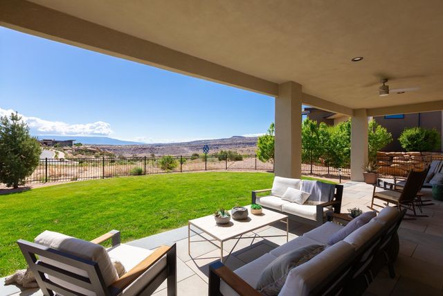 302 Bella Court, Grand Junction, CO 81507