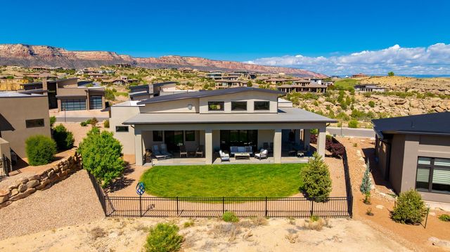 302 Bella Court, Grand Junction, CO 81507