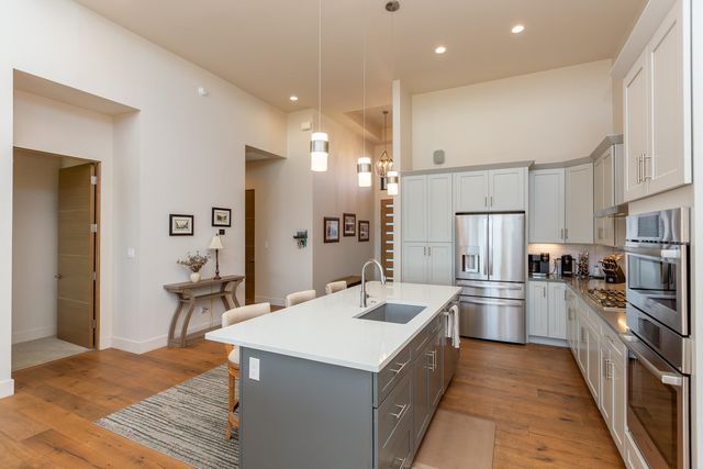 302 Bella Court, Grand Junction, CO 81507