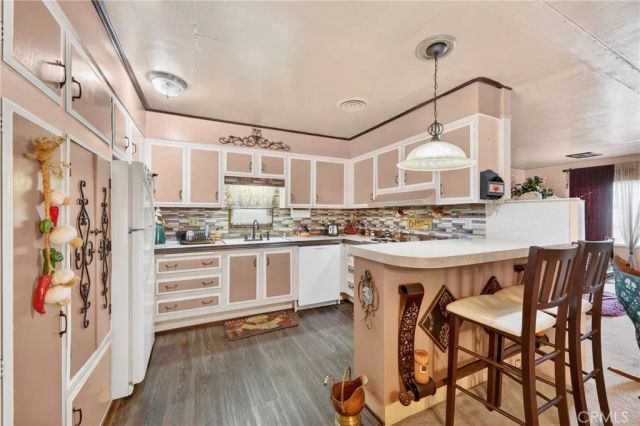 801 W. Covina 16, San Dimas, CA 91777