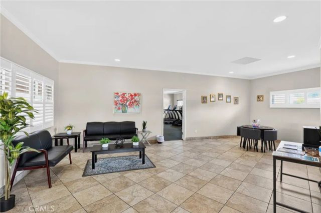 801 W. Covina 16, San Dimas, CA 91777