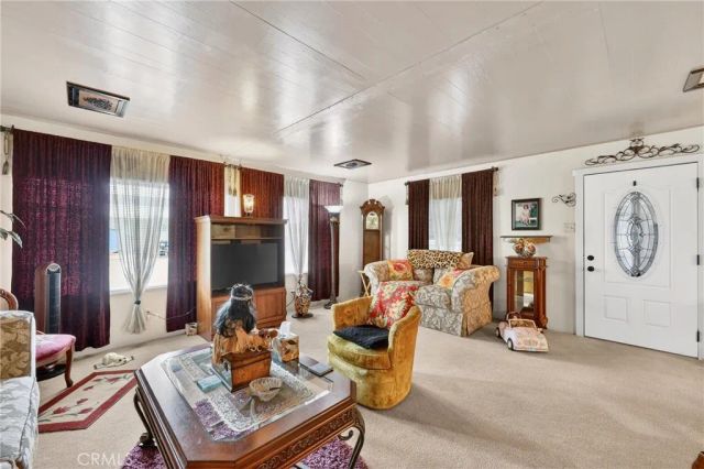 801 W. Covina 16, San Dimas, CA 91777