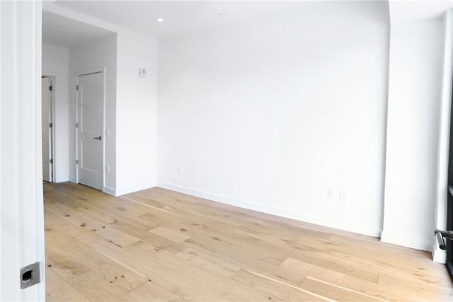 2330 Penn Ave 202, Downtown Pgh, PA 15222