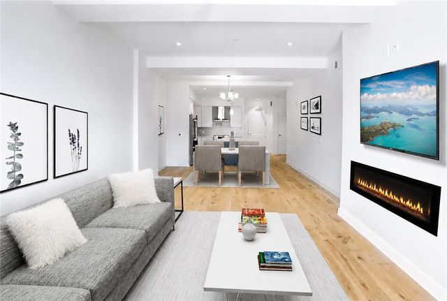 2330 Penn Ave 202, Downtown Pgh, PA 15222