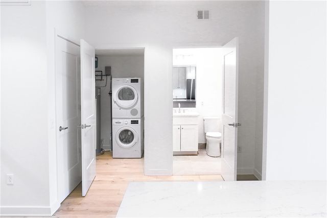 2330 Penn Ave 202, Downtown Pgh, PA 15222