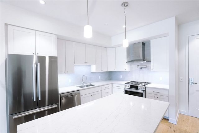2330 Penn Ave 202, Downtown Pgh, PA 15222