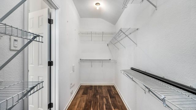 1314 Heavens Peak, San Antonio, TX 78258