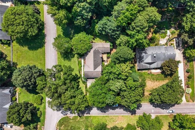 128 Kelleytown Woods Drive, Mcdonough, GA 30252