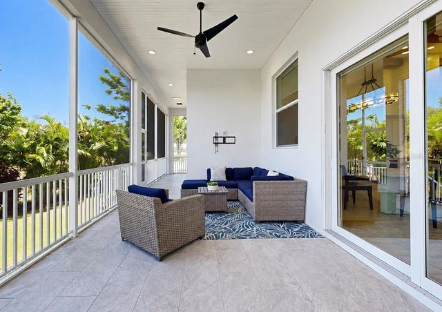 5605 SEAGRASS PLACE, Apollo Beach, FL 33572