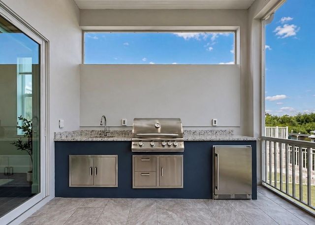 5605 SEAGRASS PLACE, Apollo Beach, FL 33572