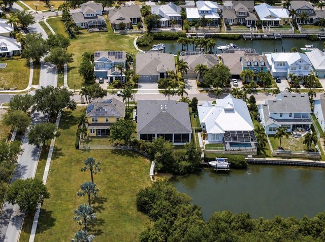 5605 SEAGRASS PLACE, Apollo Beach, FL 33572