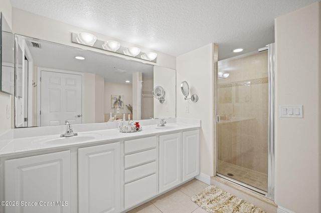 551 Casa Bella Drive 203, Cape Canaveral, FL 32920