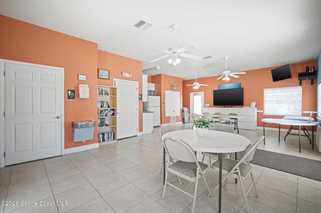 551 Casa Bella Drive 203, Cape Canaveral, FL 32920