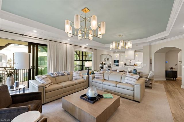 16351 Viansa WAY 201, Naples, FL 34110