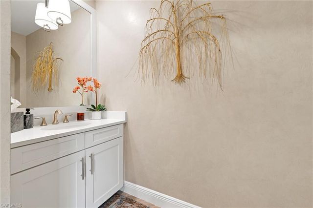 16351 Viansa WAY 201, Naples, FL 34110