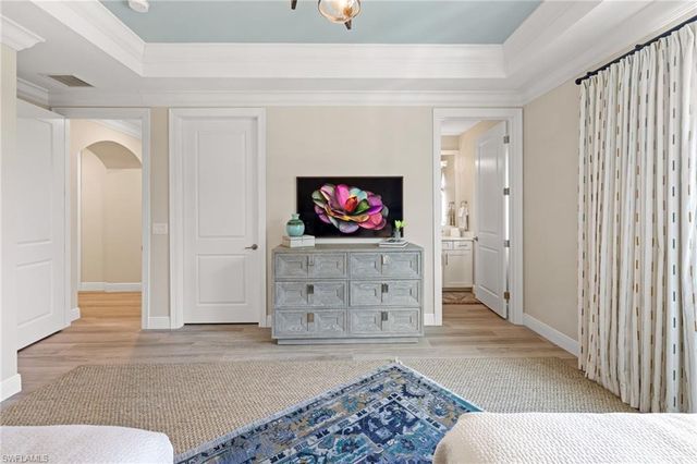 16351 Viansa WAY 201, Naples, FL 34110