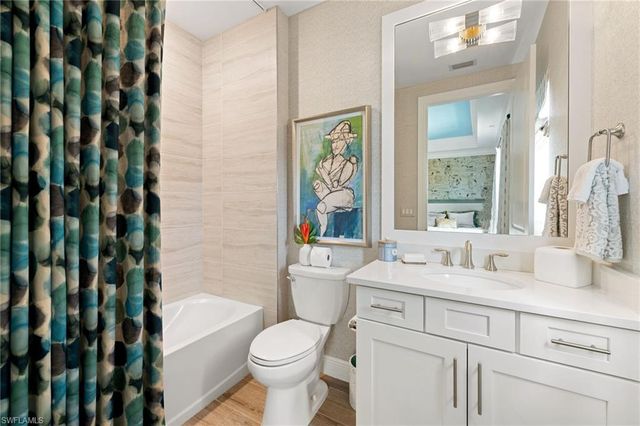 16351 Viansa WAY 201, Naples, FL 34110