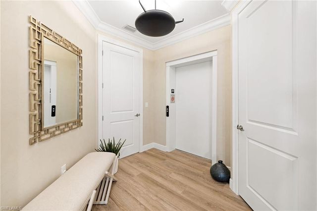 16351 Viansa WAY 201, Naples, FL 34110