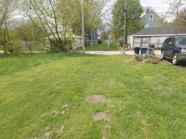 3133 9th STREET, Milwaukee, WI 53206