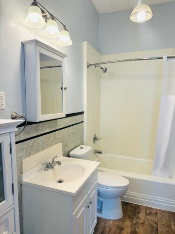 606 E PIERCE Street, Council Bluffs, IA 51503