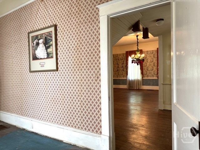 222 W Church Street, Lexington, GA 30648