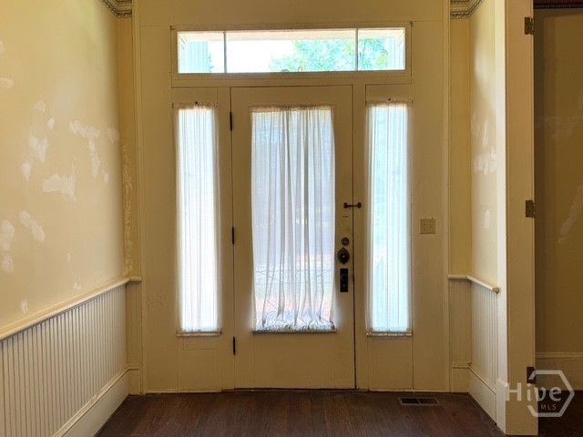 222 W Church Street, Lexington, GA 30648