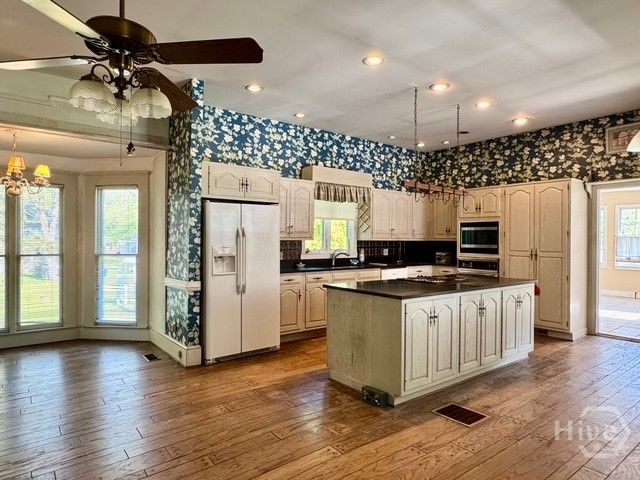 222 W Church Street, Lexington, GA 30648