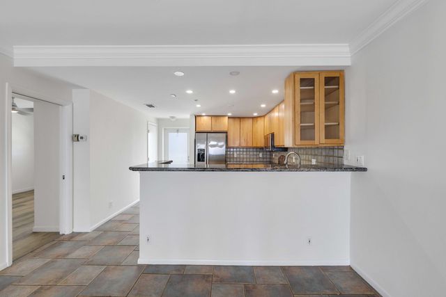 3101 S Ocean Boulevard 1002, Highland Beach, FL 33487