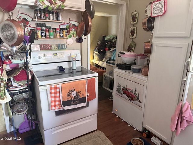 50 Montgomery Street, Gloversville, NY 12078