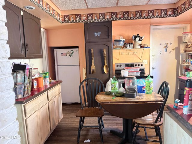 50 Montgomery Street, Gloversville, NY 12078