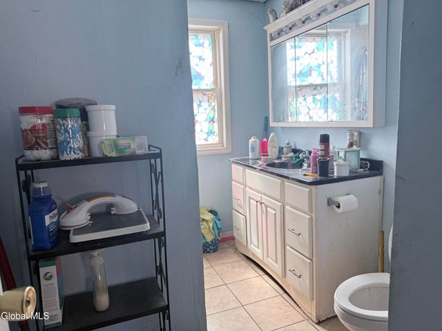 50 Montgomery Street, Gloversville, NY 12078