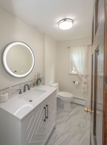 586 Turnpike St, Stoughton, MA 02072