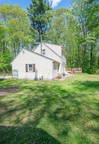 586 Turnpike St, Stoughton, MA 02072