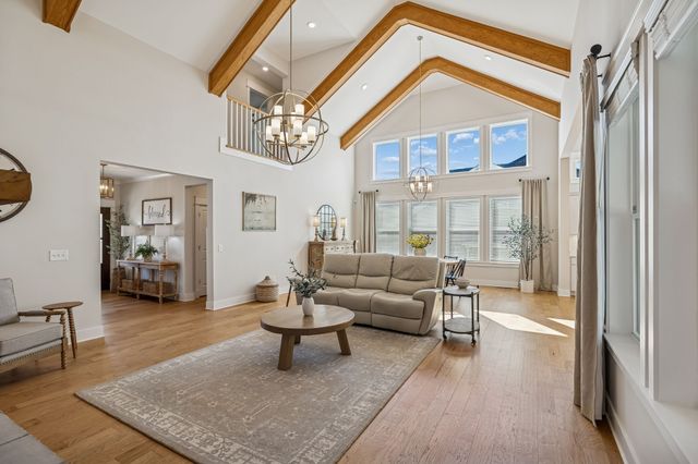 7020 Fiddlers Glen Dr, Arrington, TN 37014