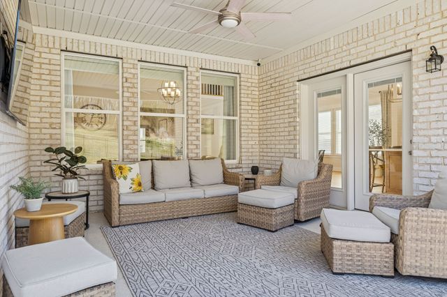 7020 Fiddlers Glen Dr, Arrington, TN 37014