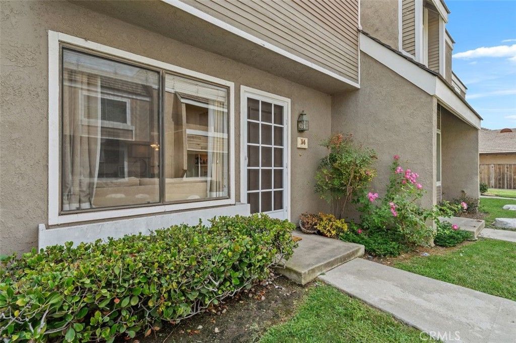 14 Greenleaf, Irvine, CA 92604 — photo 2