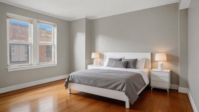 2666 E 73rd Street 4W, Chicago, IL 60649