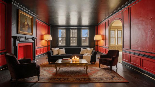 2666 E 73rd Street 4W, Chicago, IL 60649