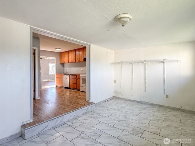 1222 Schley Street, Aberdeen, WA 98520