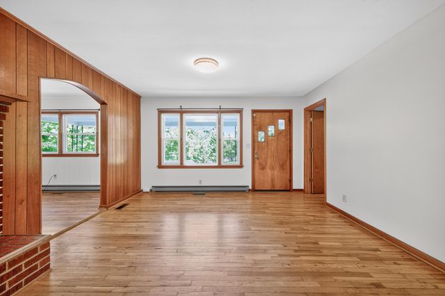 644 Daniels Run RD NE, Copper Hill, VA 24079