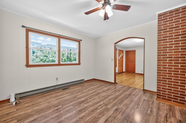 644 Daniels Run RD NE, Copper Hill, VA 24079