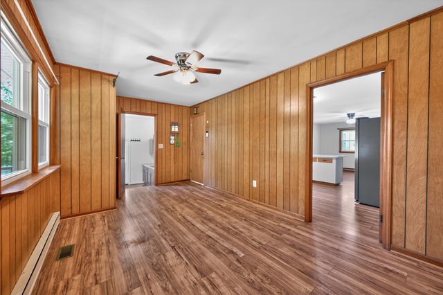 644 Daniels Run RD NE, Copper Hill, VA 24079