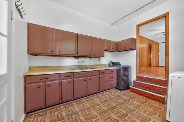 644 Daniels Run RD NE, Copper Hill, VA 24079