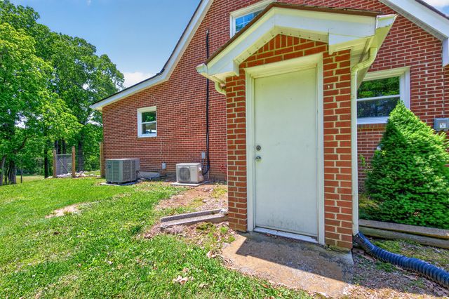 644 Daniels Run RD NE, Copper Hill, VA 24079