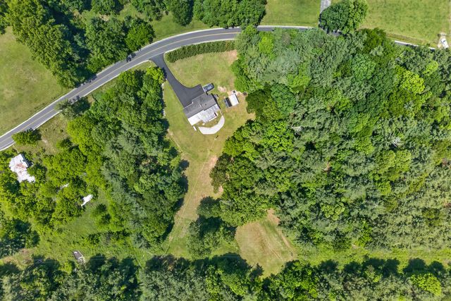 644 Daniels Run RD NE, Copper Hill, VA 24079