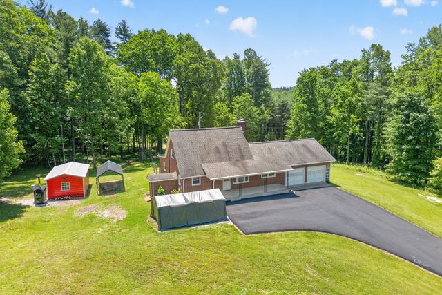 644 Daniels Run RD NE, Copper Hill, VA 24079